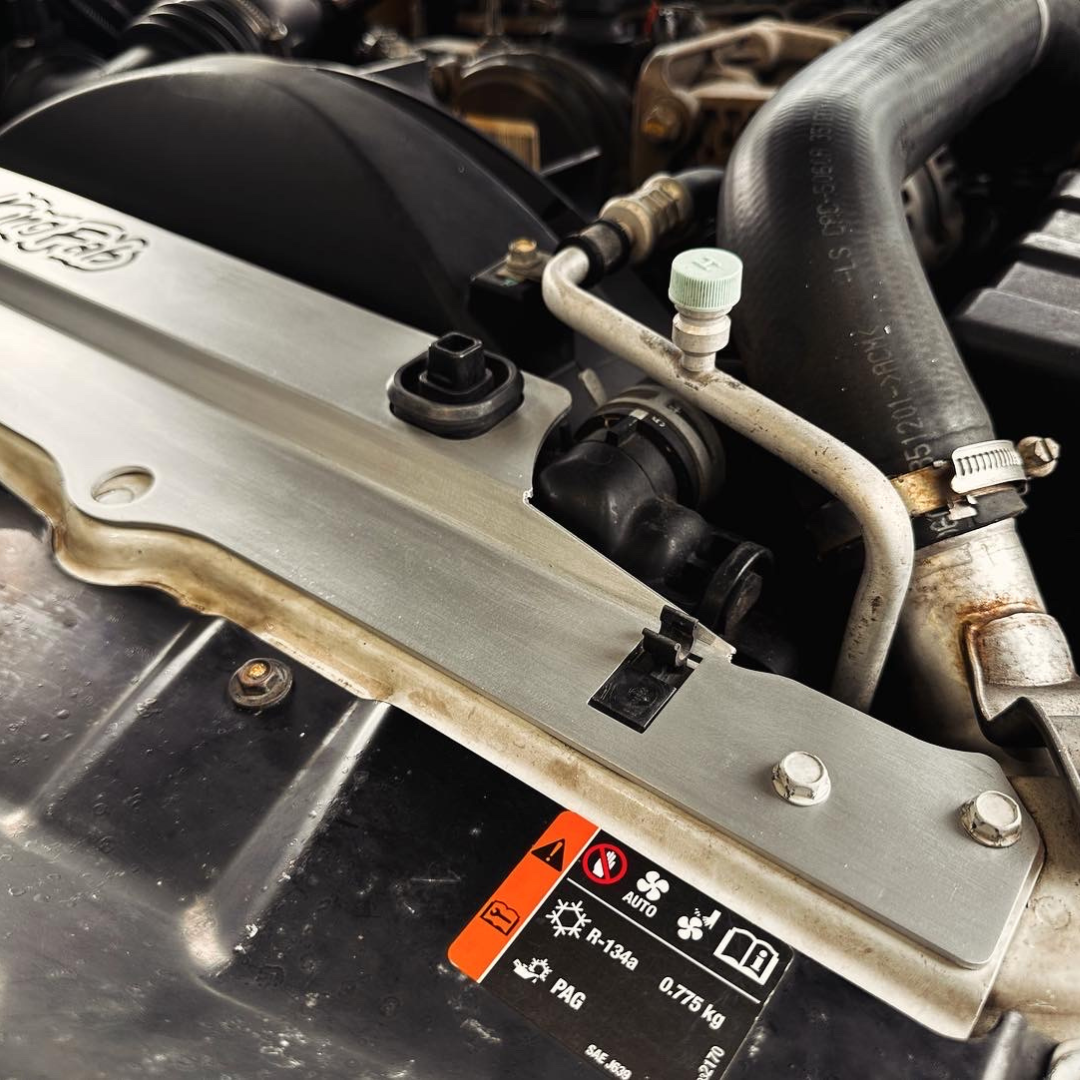 RG COLORADO RADIATOR COVER