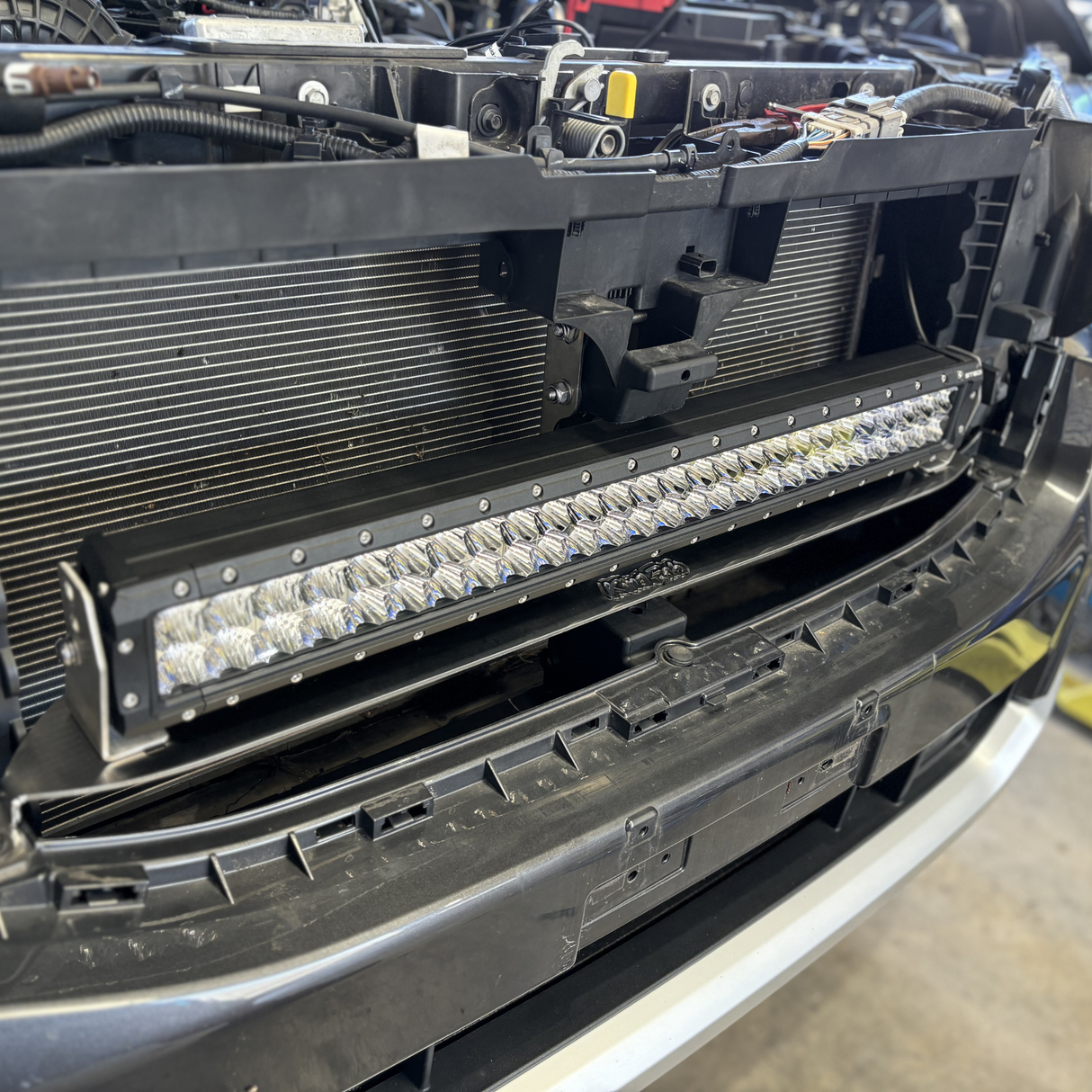 PY Ranger/ NF Amarok Universal Behind Grill Light Bar Mount