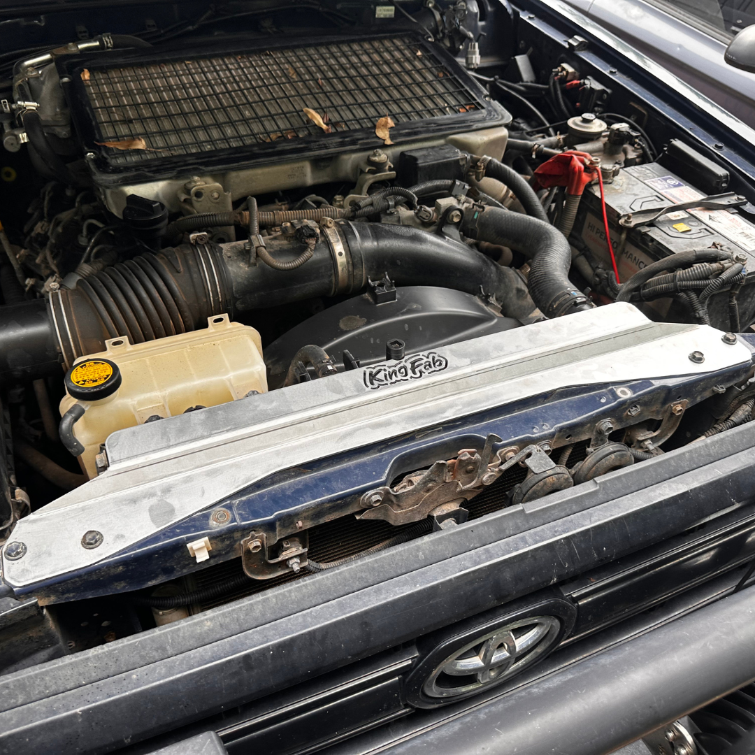 VDJ 70 SERIES RADIATOR COVER